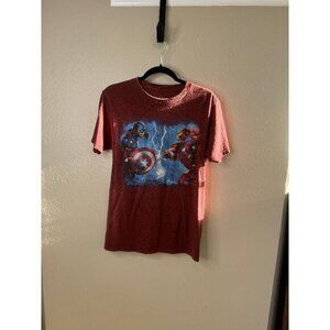 Captain America Civil War Men's‎ Red Shirt Size small short sleeve round neck